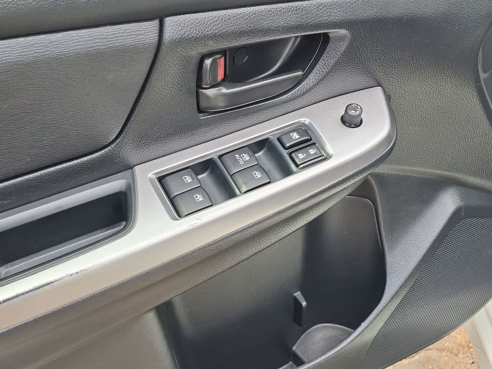 2016 Subaru Impreza 2.0i