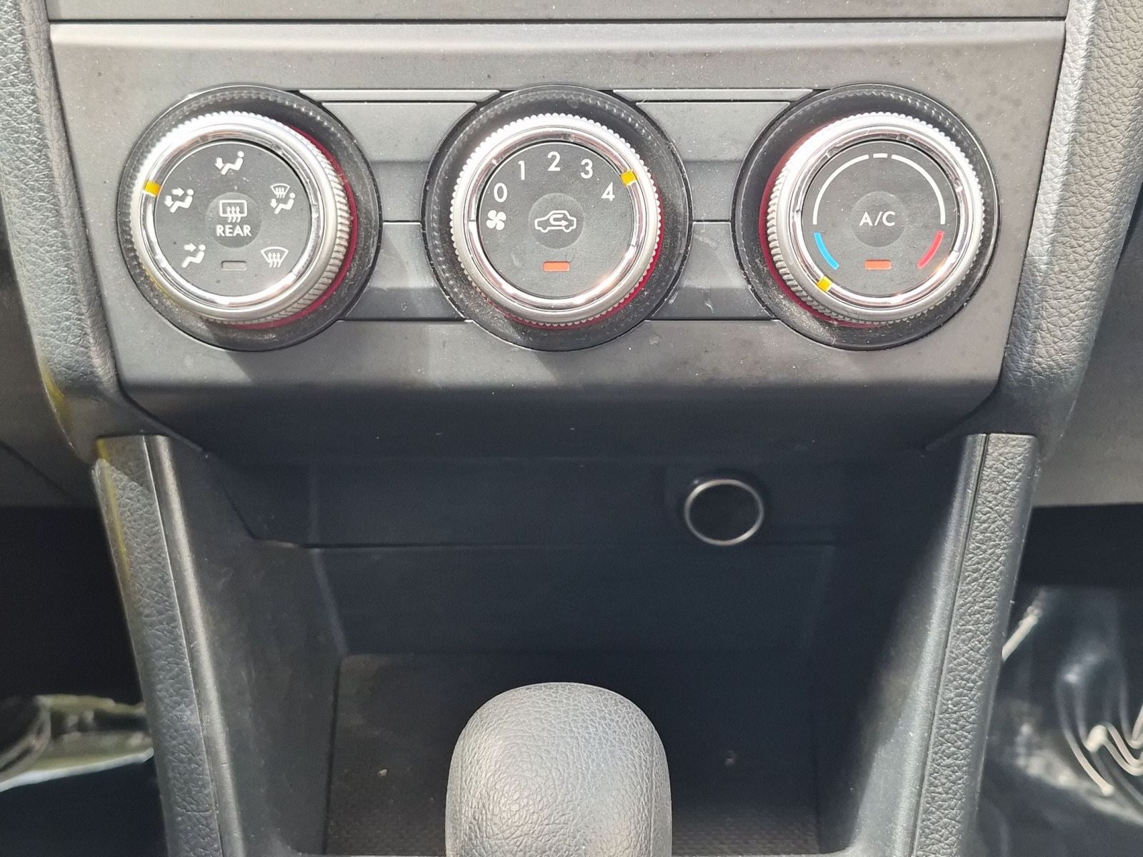 2016 Subaru Impreza 2.0i
