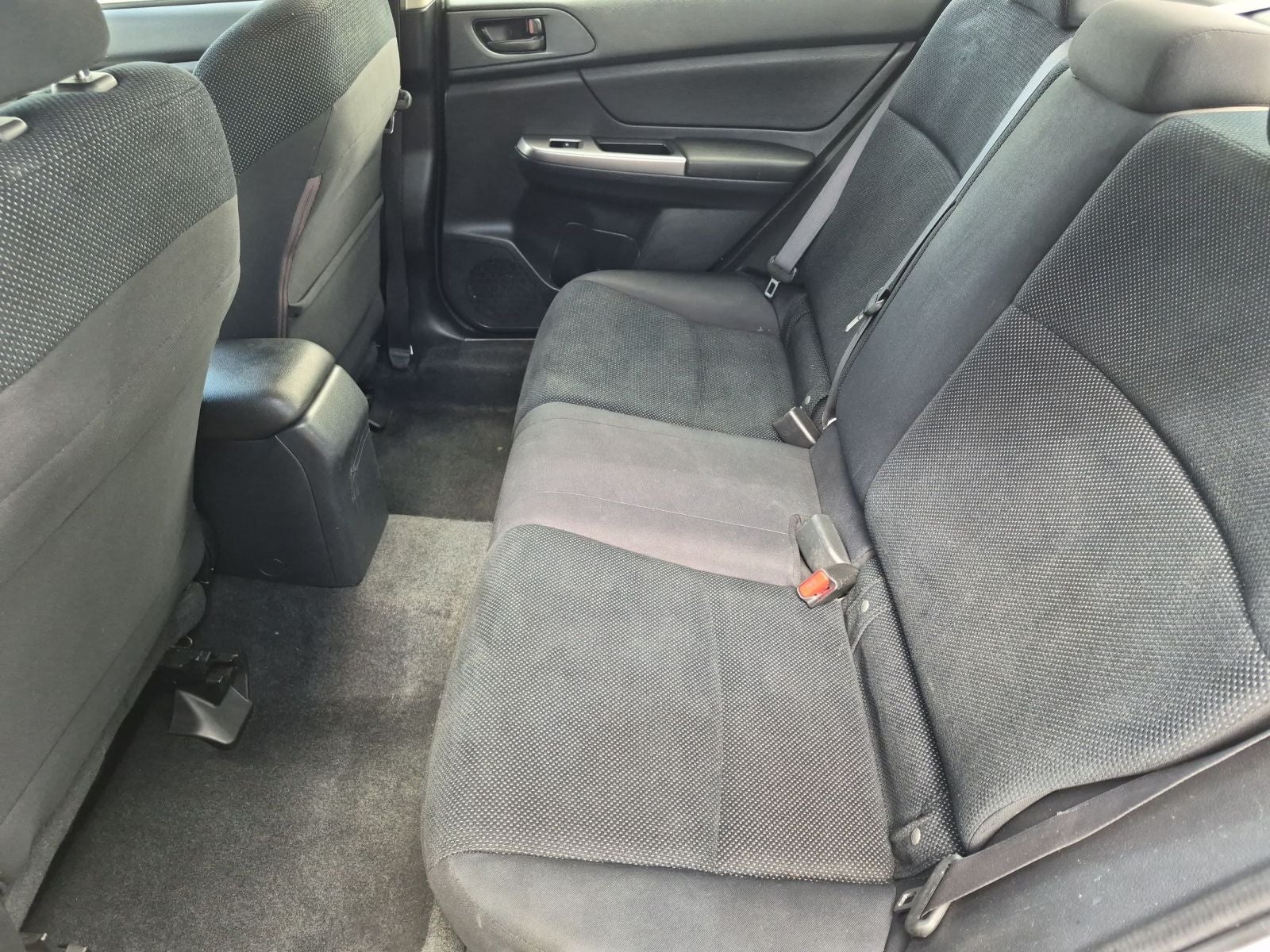 2016 Subaru Impreza 2.0i