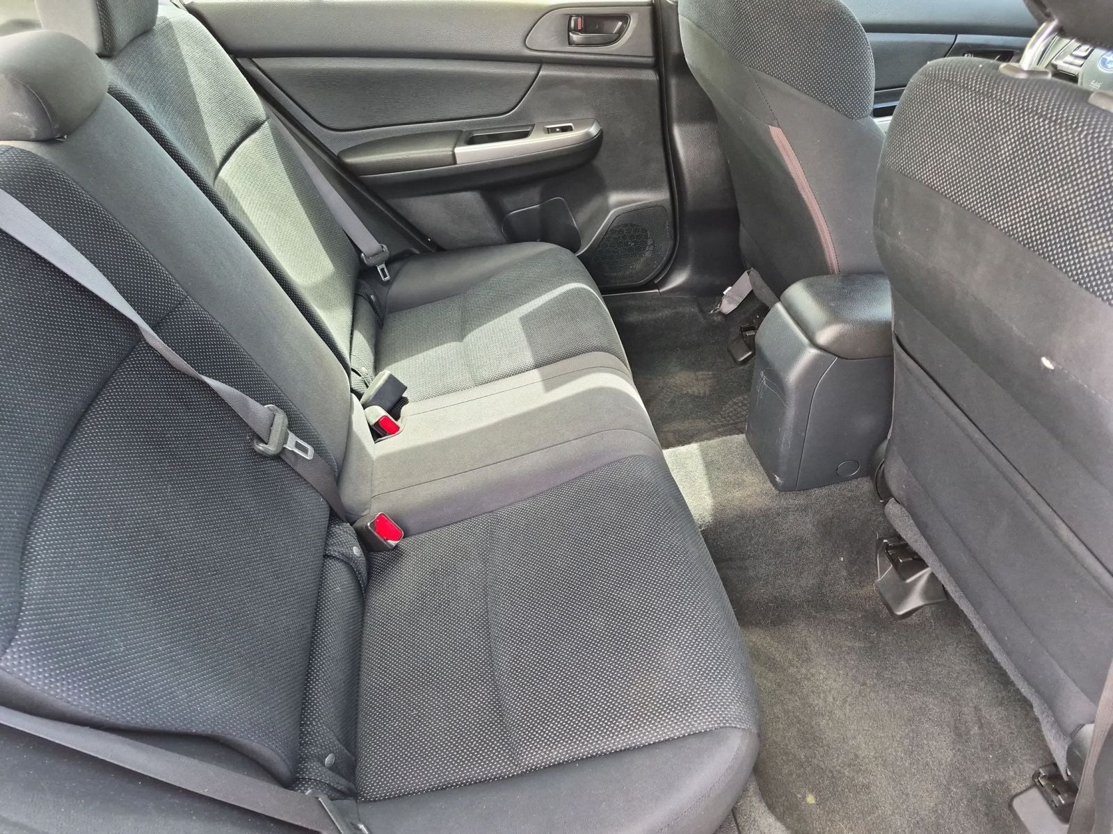 2016 Subaru Impreza 2.0i