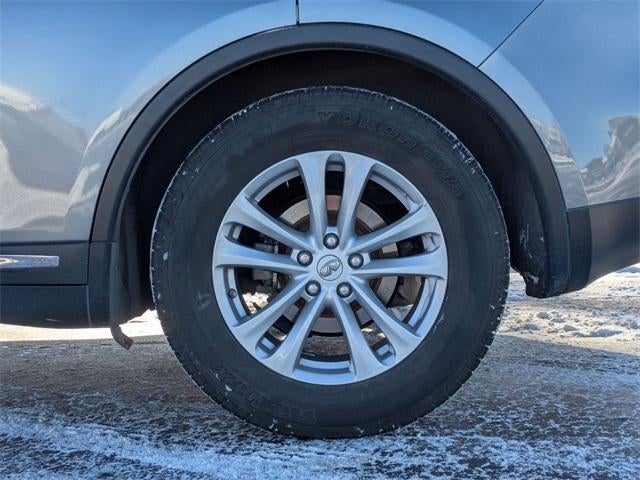 2016 INFINITI QX70 Base