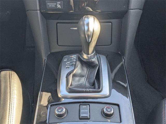 2016 INFINITI QX70 Base