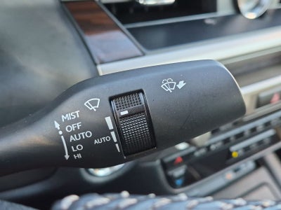 2016 Lexus ES 300h Hybrid
