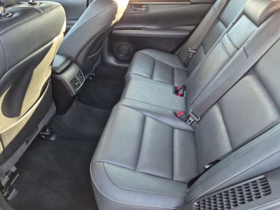 2016 Lexus ES 300h Hybrid