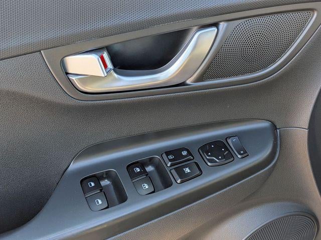 2022 Hyundai Kona Electric SEL