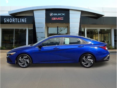 2025 Hyundai Elantra SEL Convenience