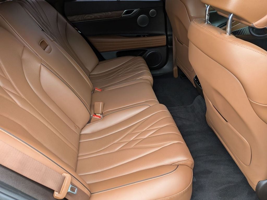 2023 Genesis Electrified G80 Base