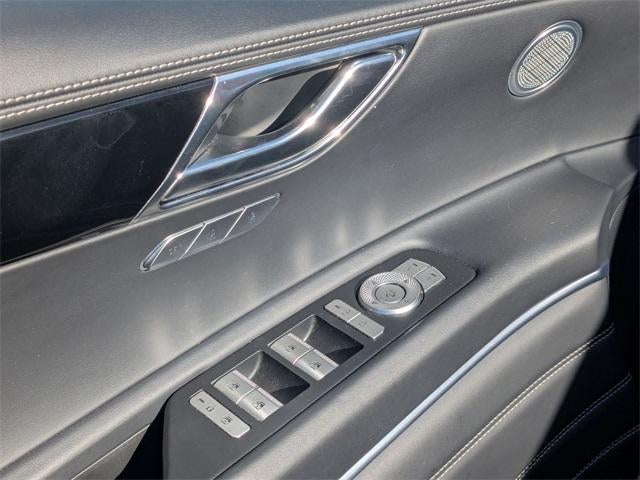 2025 Genesis GV80 Standard