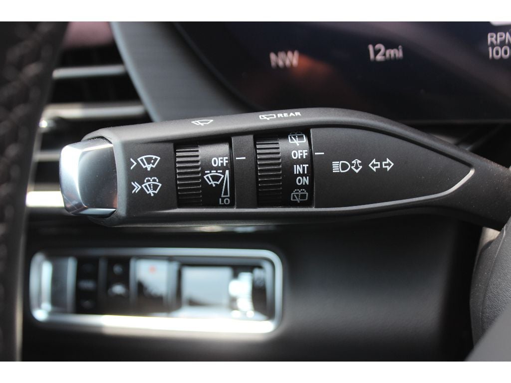 2026 Buick Envision Sport Touring - Photo 32