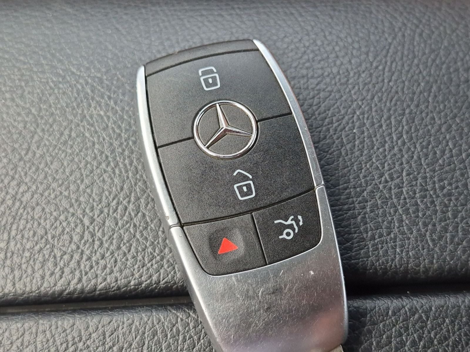 2021 Mercedes-Benz C-Class C 300