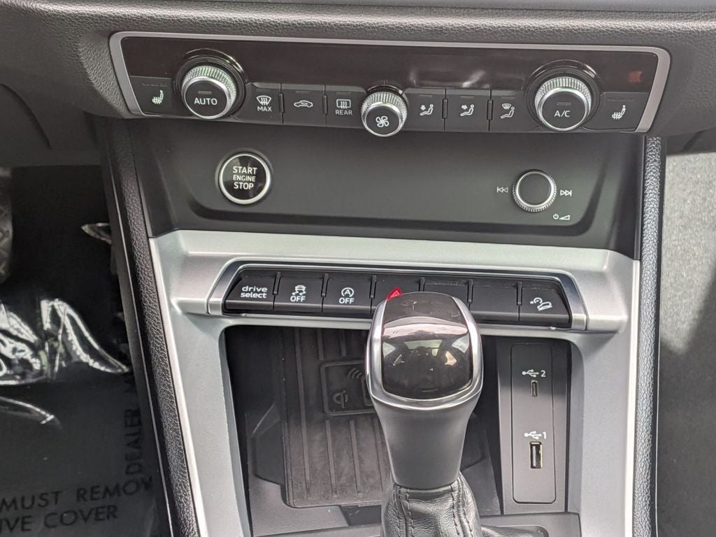 2021 Audi Q3 Premium Plus 45 TFSI S line quattro Tiptronic
