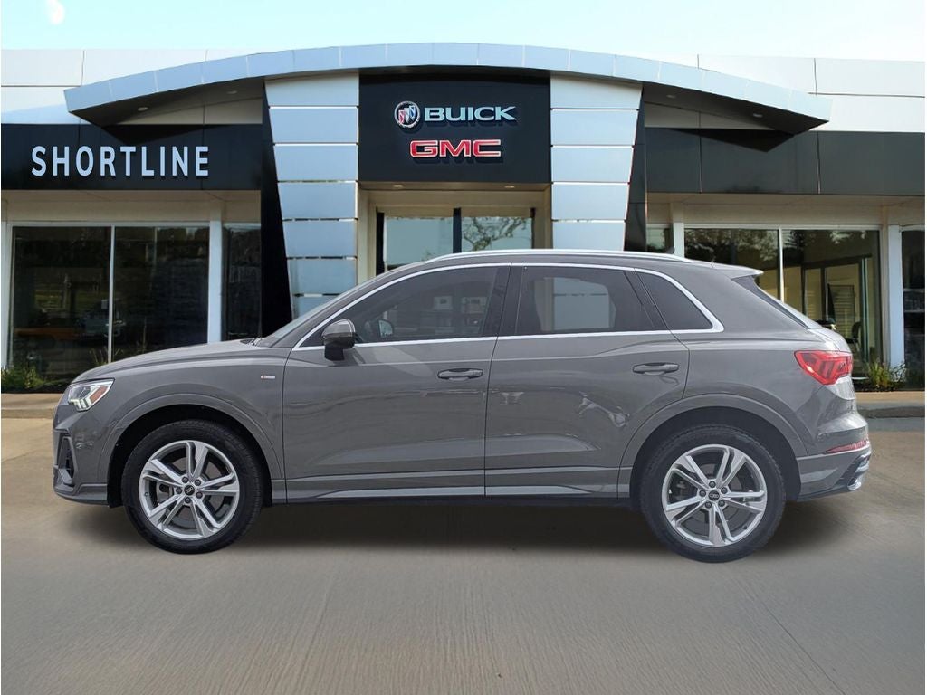 2021 Audi Q3 Premium Plus 45 TFSI S line quattro Tiptronic