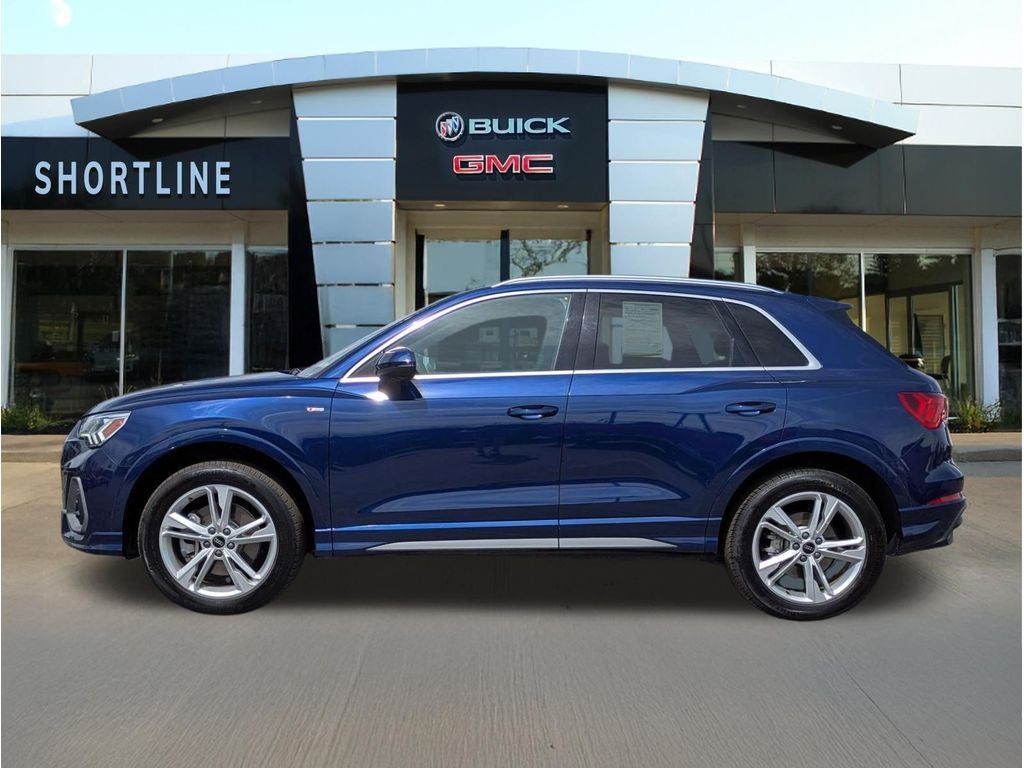 2023 Audi Q3 Premium Plus 45 TFSI S line quattro Tiptronic
