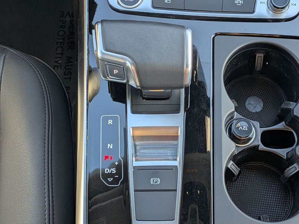 2023 Audi Q7 Premium Plus 45 TFSI quattro Tiptronic