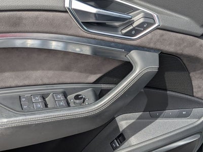2019 Audi e-tron Premium Plus