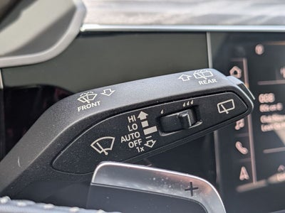 2019 Audi e-tron Premium Plus