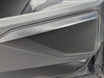 2019 Audi e-tron Premium Plus