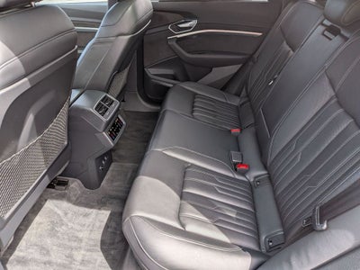 2019 Audi e-tron Premium Plus