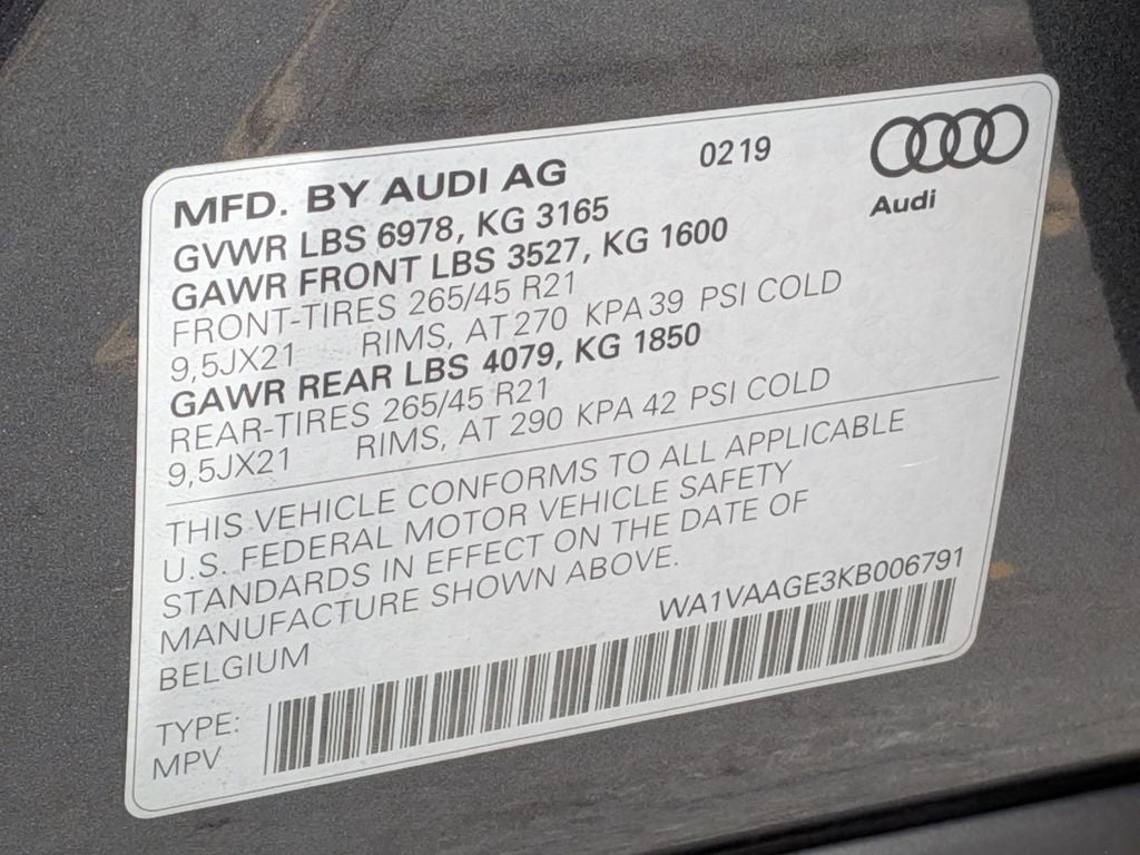 2019 Audi e-tron Premium Plus