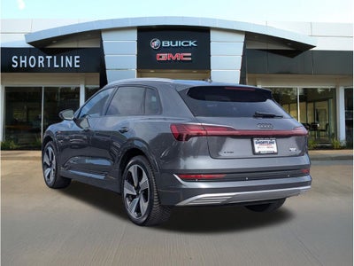 2019 Audi e-tron Premium Plus