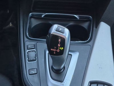 2017 BMW 320i 320i