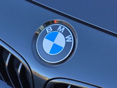 2017 BMW 320i 320i