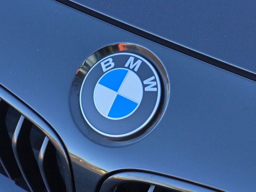 2017 BMW 320i 320i
