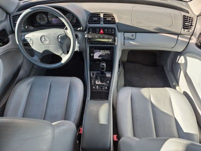 2002 Mercedes-Benz CLK-Class Base