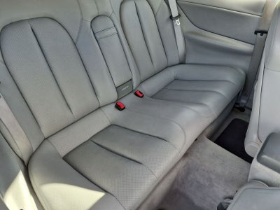 2002 Mercedes-Benz CLK-Class Base