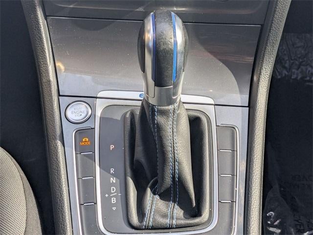 2016 Volkswagen e-Golf SE