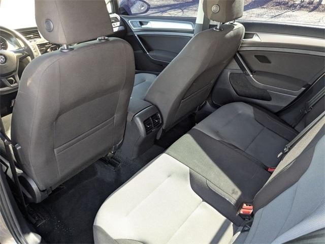 2016 Volkswagen e-Golf SE