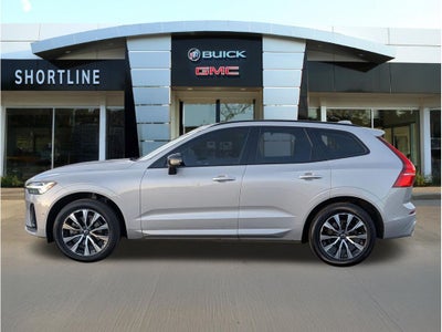 2024 Volvo XC60 Plus Dark Theme